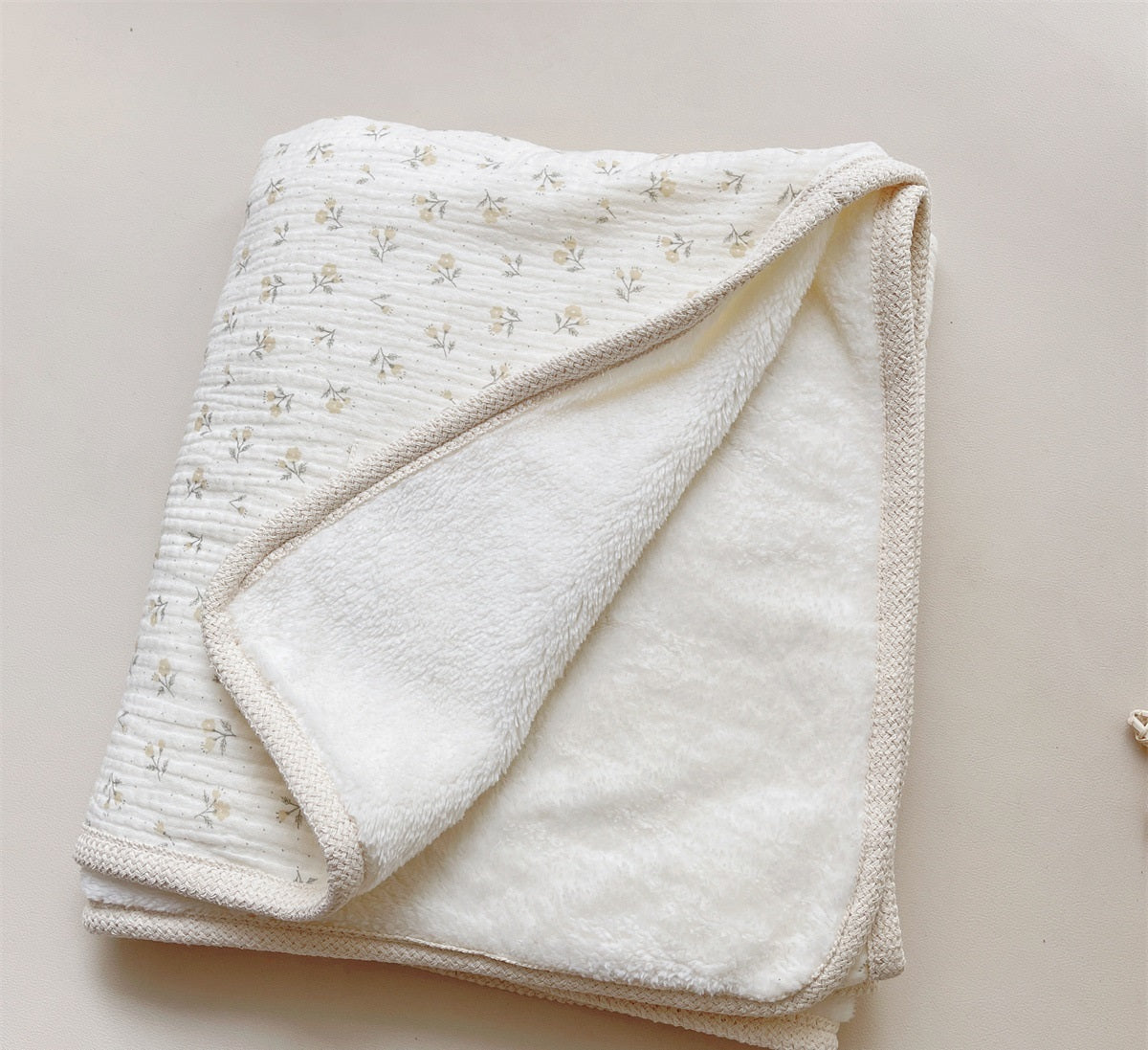 Cotton and Fleece Plush Blanket