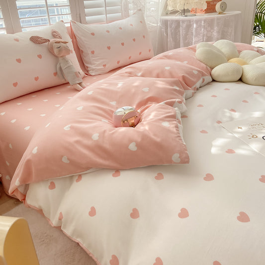 Love Hearts Reverseble Bedding Set