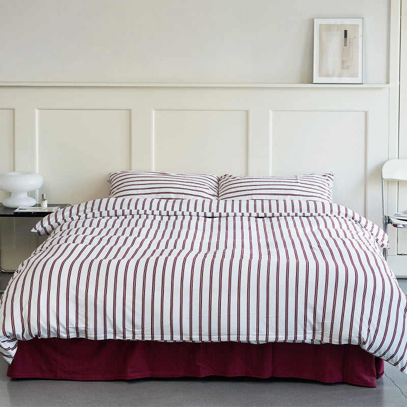 Hotel Style Classic Stripes Bedding Set