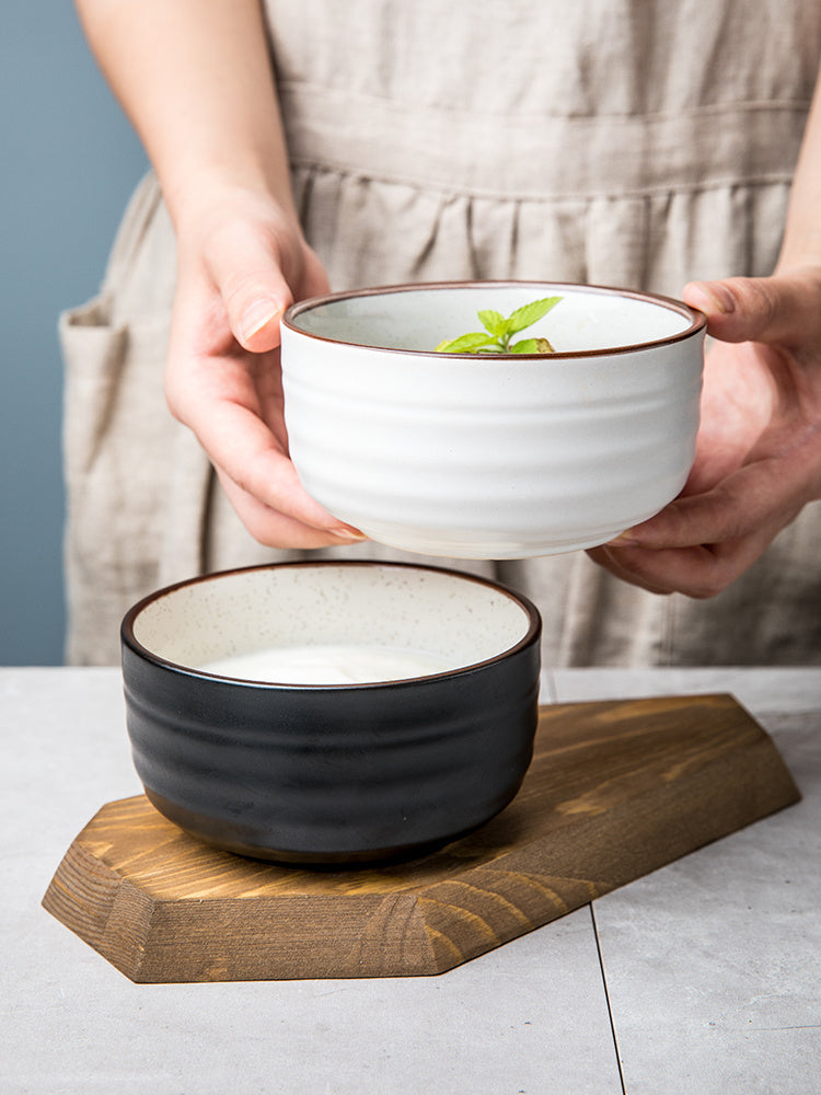 Minimalist Line Ceramic Bowls