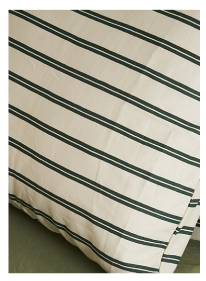Hotel Style Classic Stripes Bedding Set