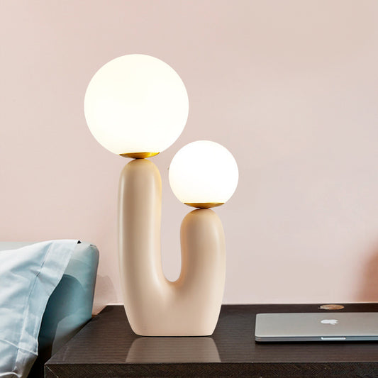 Ava Resin Table Lamp